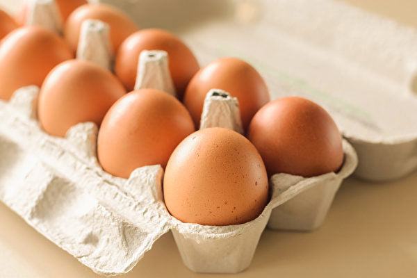 Fresh Farm Eggs (Box of 10)