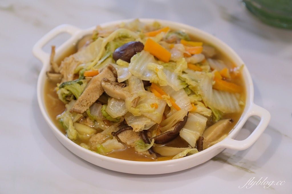 Taiwanese Cabbage Stew